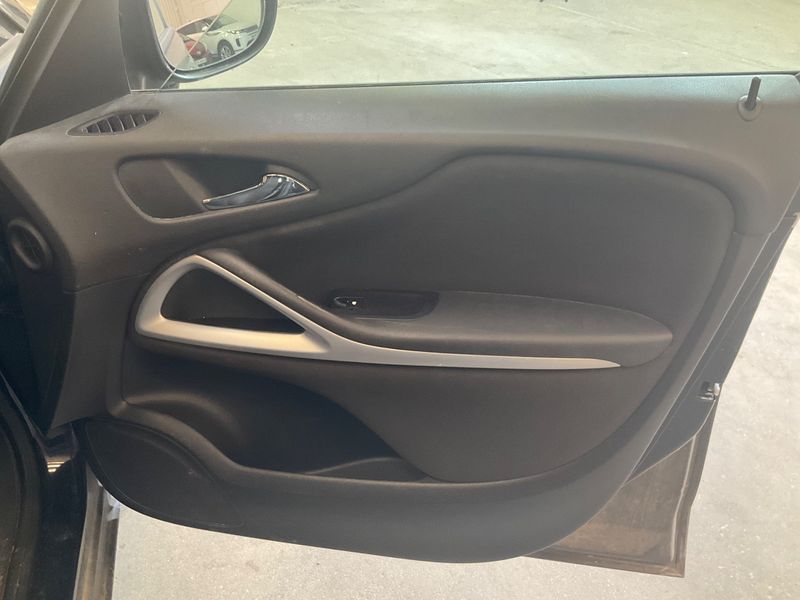 Opel Zafira Tourer 1.6 CDTI Selective Start/Stop 2018 – снимка 26