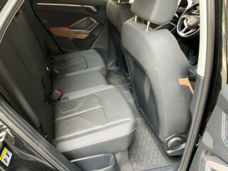 Audi Q3 Sportback 35 TDI S line — zdjęcie 14