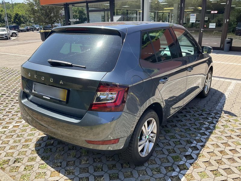Skoda Fabia 1.0 TSI Ambition — zdjęcie 6