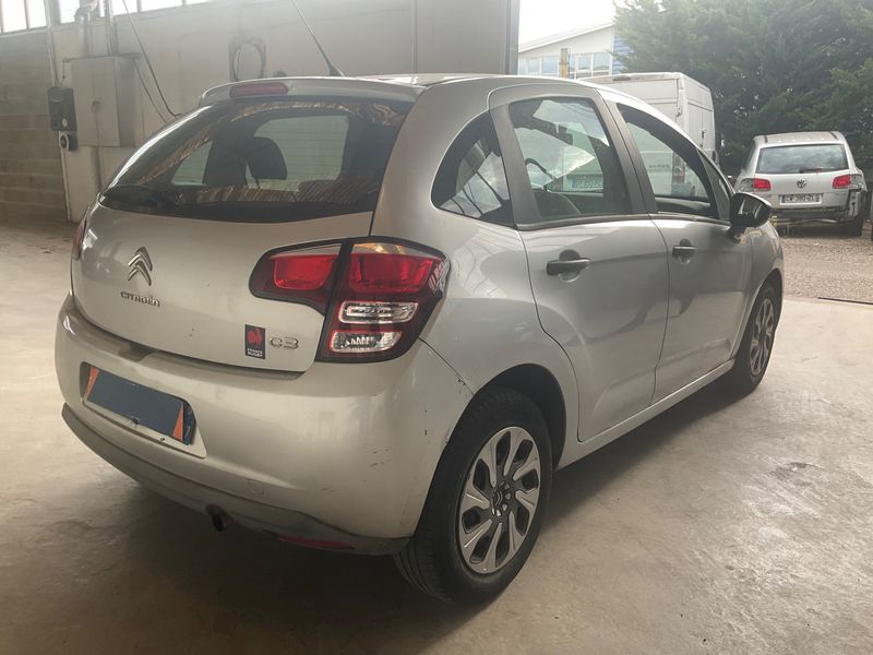 Citroen C3 1.0 VTi Tonic — zdjęcie 2