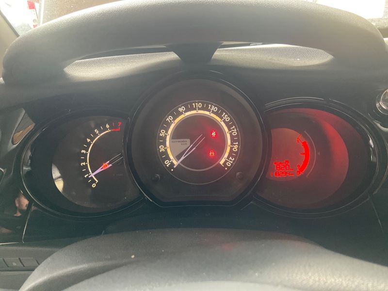 Citroen C3 1.0 VTi Tonic — zdjęcie 4