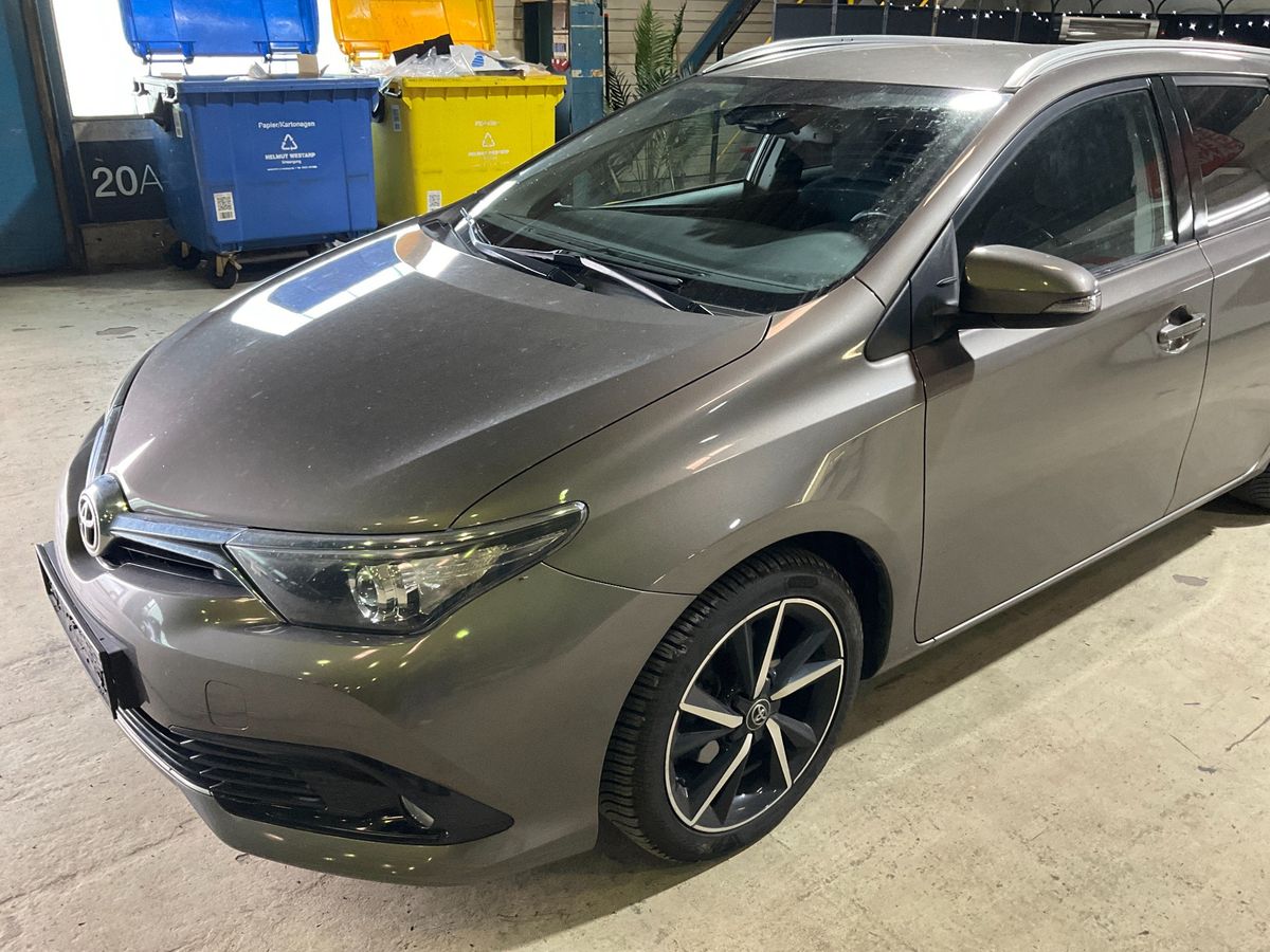 Toyota Auris 2017