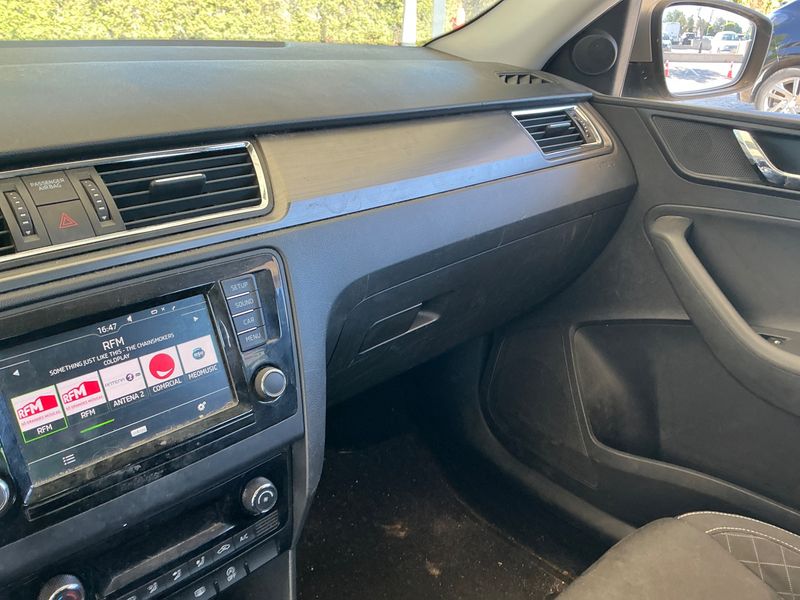 Skoda Rapid Spaceback 1.4 TDI Style 2016 – снимка 27
