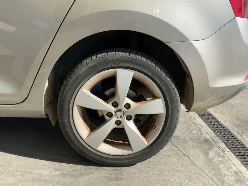 Skoda Rapid Spaceback 1.4 TDI Style 2016 – снимка 5