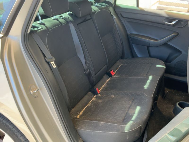 Skoda Rapid Spaceback 1.4 TDI Style 2016 – снимка 19