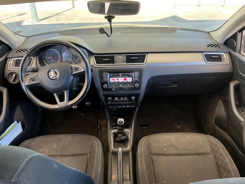 Skoda Rapid Spaceback 1.4 TDI Style 2016 – снимка 17