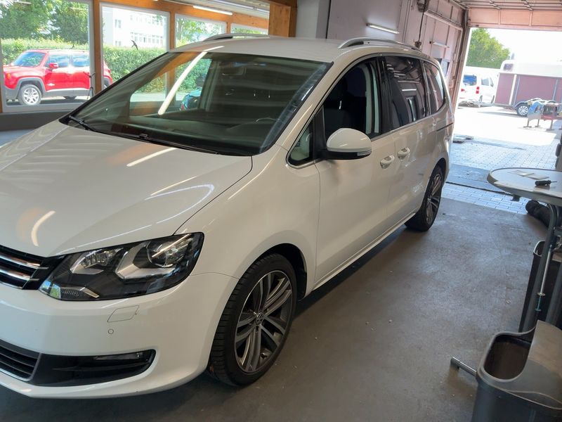 Volkswagen Sharan 2.0 TDI Comfortline BlueMotion Tech — zdjęcie 2