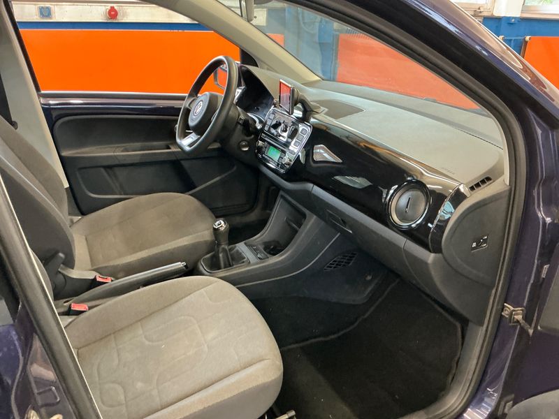 Volkswagen up! 1.0 Move up! — zdjęcie 3