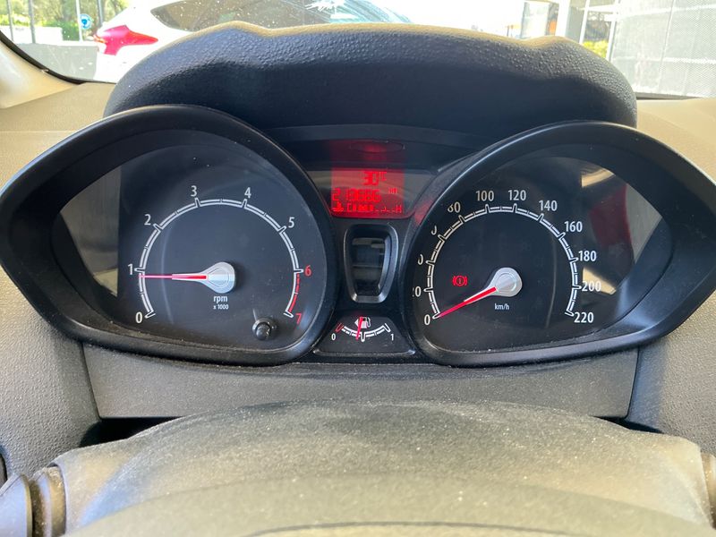 Ford Fiesta 1.25 Trend — zdjęcie 4