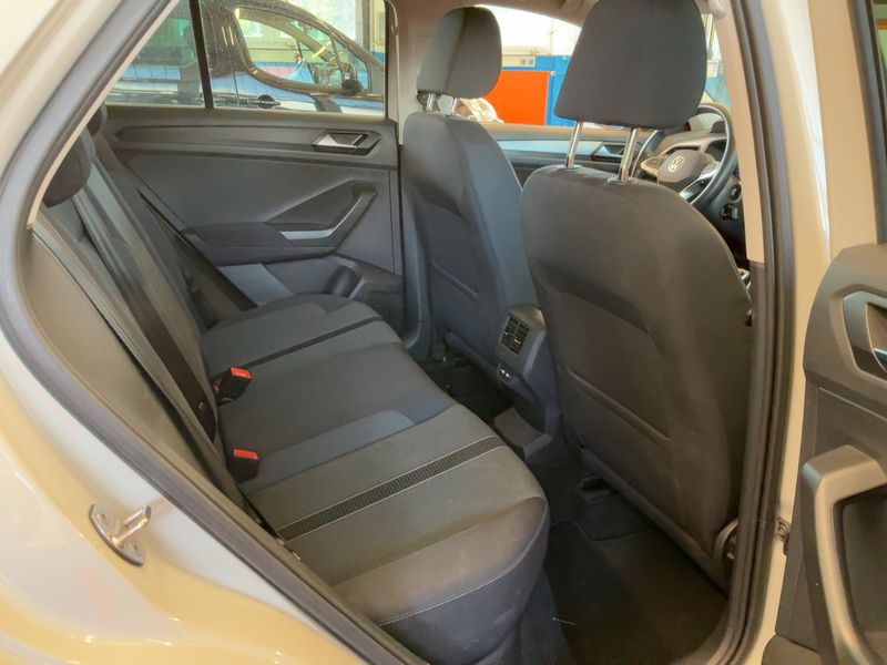 Volkswagen T-Roc 1.0 TSI Life — zdjęcie 14