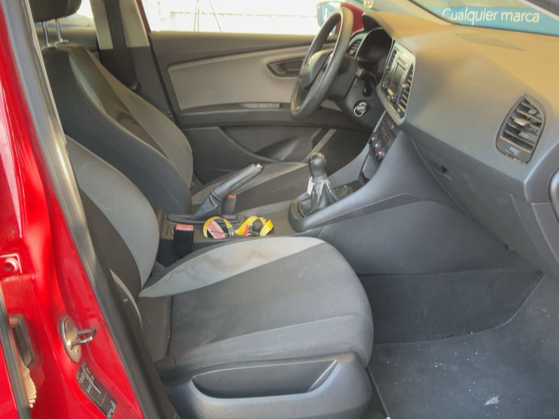 Seat Leon 1.6 TDI Reference — zdjęcie 11