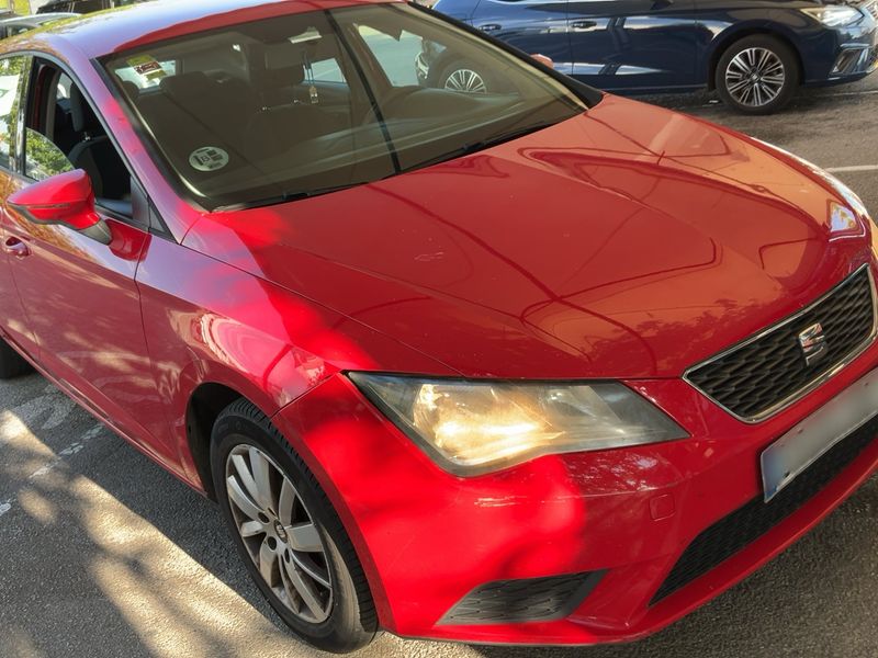 Seat Leon 1.6 TDI Reference — zdjęcie 8