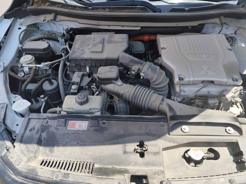 Mitsubishi Eclipse Cross 2.4 Plug-in Hybrid Kaiteki 4WD — zdjęcie 8