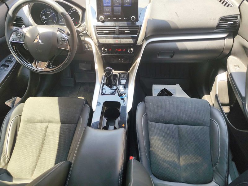 Mitsubishi Eclipse Cross 2.4 Plug-in Hybrid Kaiteki 4WD — zdjęcie 11