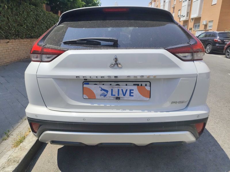 Mitsubishi Eclipse Cross 2.4 Plug-in Hybrid Kaiteki 4WD — zdjęcie 4