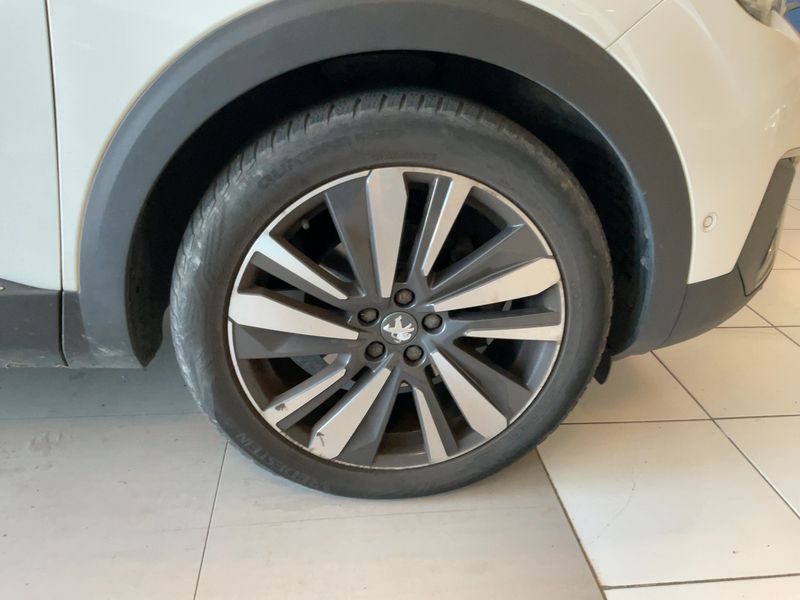 Peugeot 5008 1.2 PureTech Allure 2019 – снимка 11