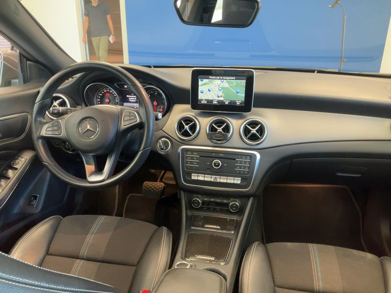 Mercedes-Benz CLA-Klasse CLA 180 d Shooting Brake Urban — zdjęcie 12