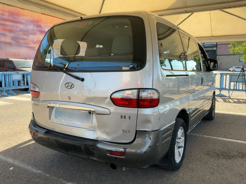 Hyundai H1 2.5 CRDi Starex — zdjęcie 6
