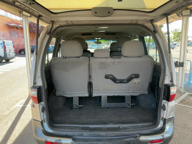 Hyundai H1 2.5 CRDi Starex — zdjęcie 10