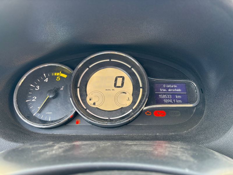 Renault Megane 1.5 dCi Limited — zdjęcie 13