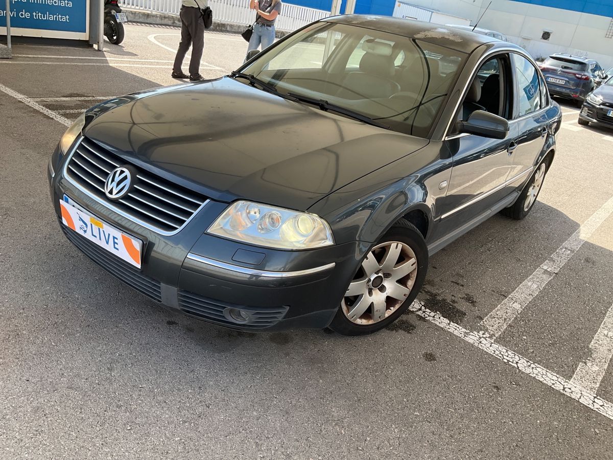 Volkswagen Passat 2003
