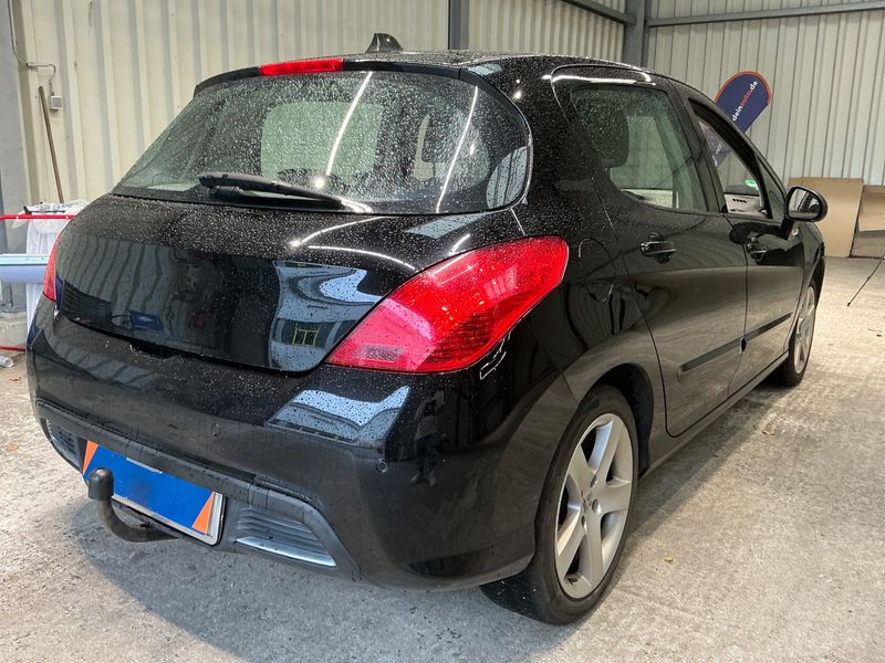 Peugeot 308 1.6 HDi Platinum — zdjęcie 2