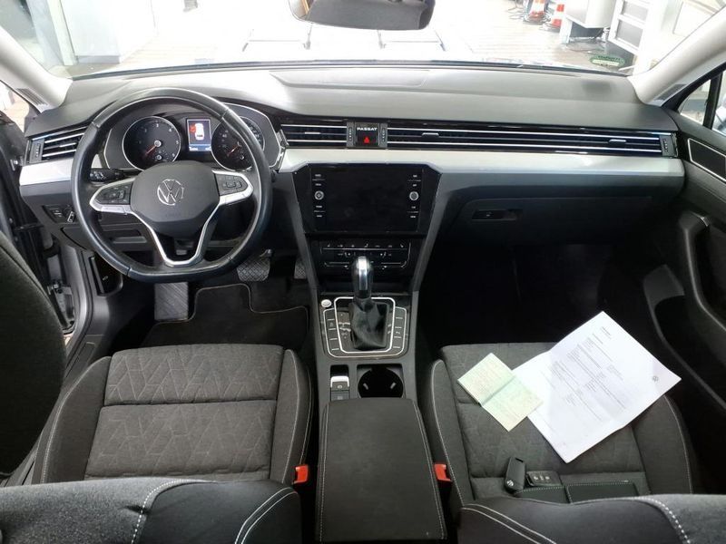 Volkswagen Passat 2.0 TDI Business — zdjęcie 10