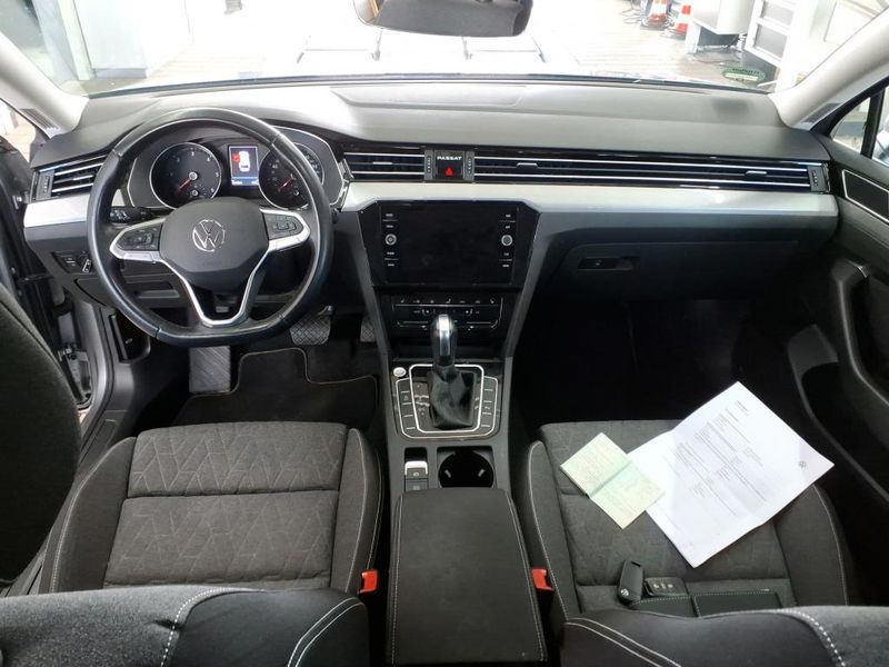 Volkswagen Passat 2.0 TDI Business — zdjęcie 22