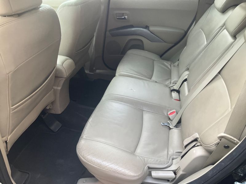 Mitsubishi Outlander 2.2 DI-D Kaiteki Plus 2009 – снимка 36