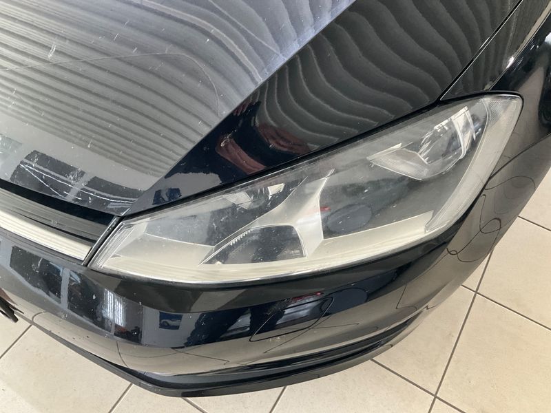 Volkswagen Golf VII 1.2 TSI Trendline BlueMotion Tech 2017 – снимка 32