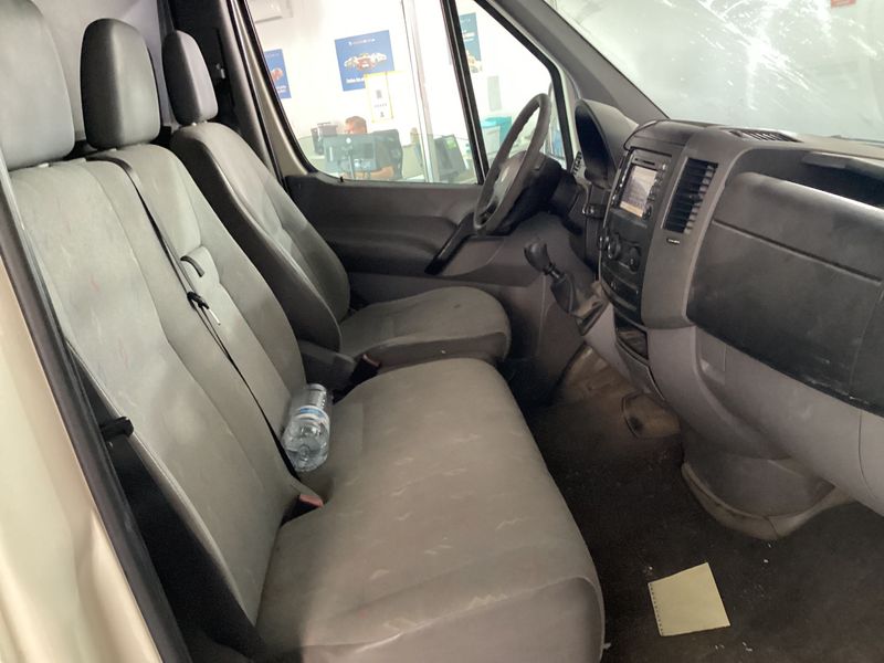Volkswagen Crafter 2.5 TDI DPF Kasten 35 langer Radstand mit Hochdach — zdjęcie 11