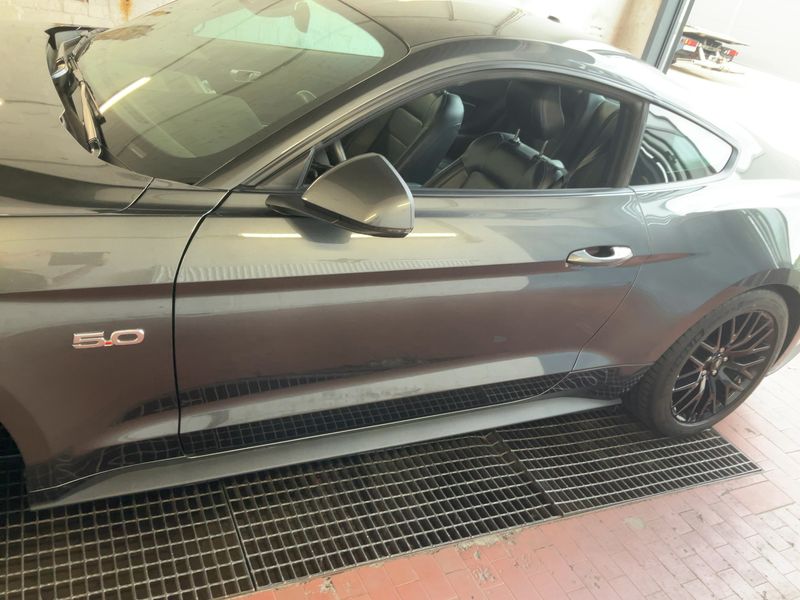Ford Mustang 5.0 Ti-VCT V8 GT — zdjęcie 4