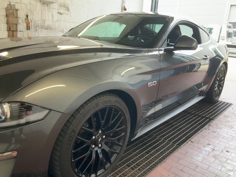 Ford Mustang 5.0 Ti-VCT V8 GT — zdjęcie 2