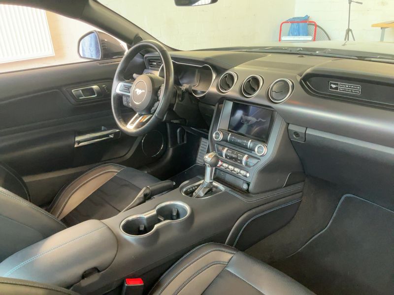 Ford Mustang 5.0 Ti-VCT V8 GT — zdjęcie 12