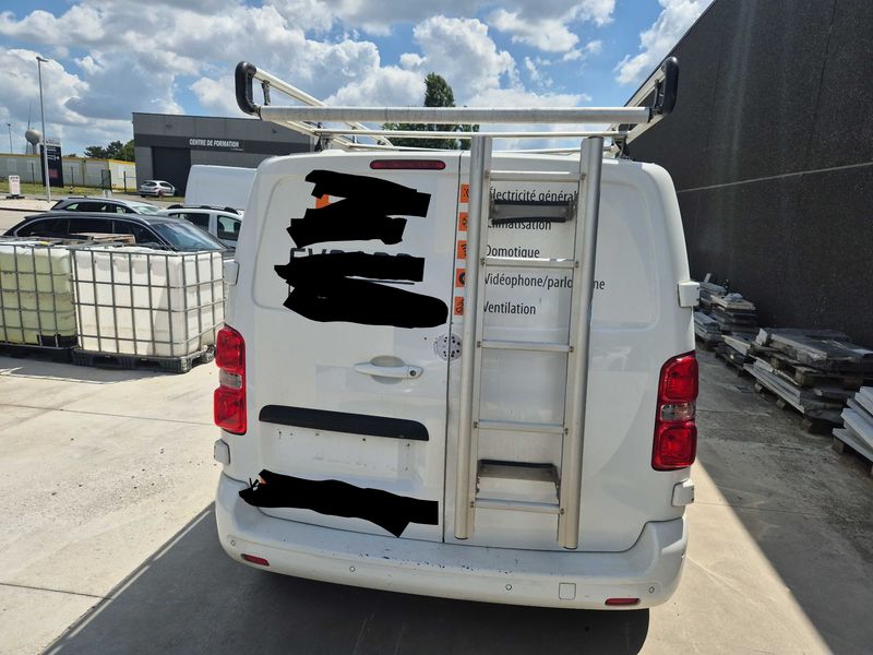 Toyota ProAce 2.0 D-4D L1 Combi Dynamic — zdjęcie 4