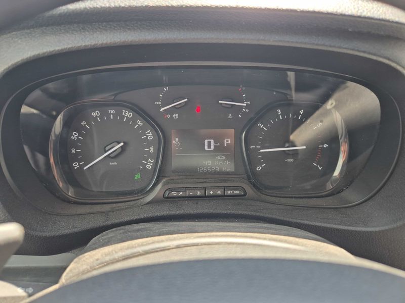 Toyota ProAce 2.0 D-4D L1 Combi Dynamic — zdjęcie 12