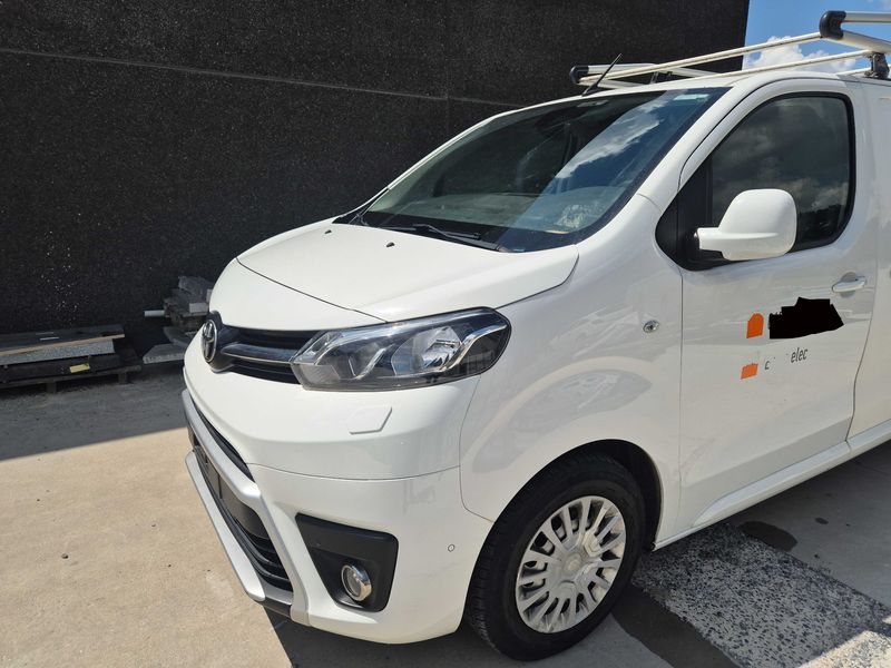 Toyota ProAce 2.0 D-4D L1 Combi Dynamic — zdjęcie 2