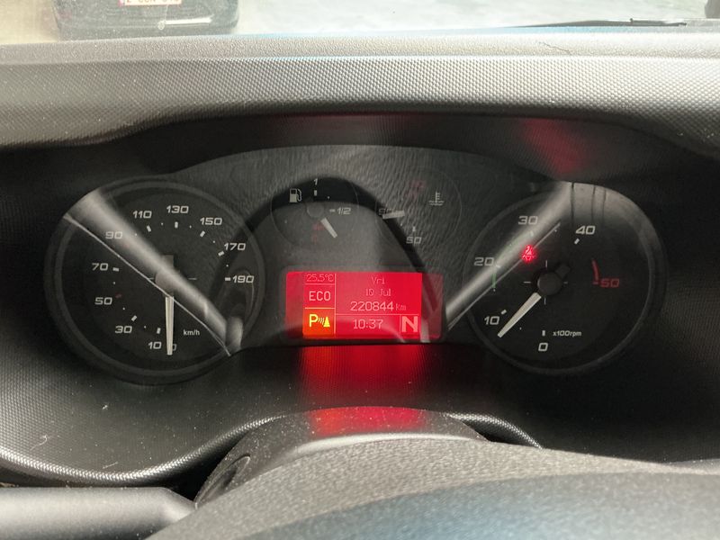 Iveco Daily 3.0 Diesel HKa 35 S V Radstand 4100 — zdjęcie 13