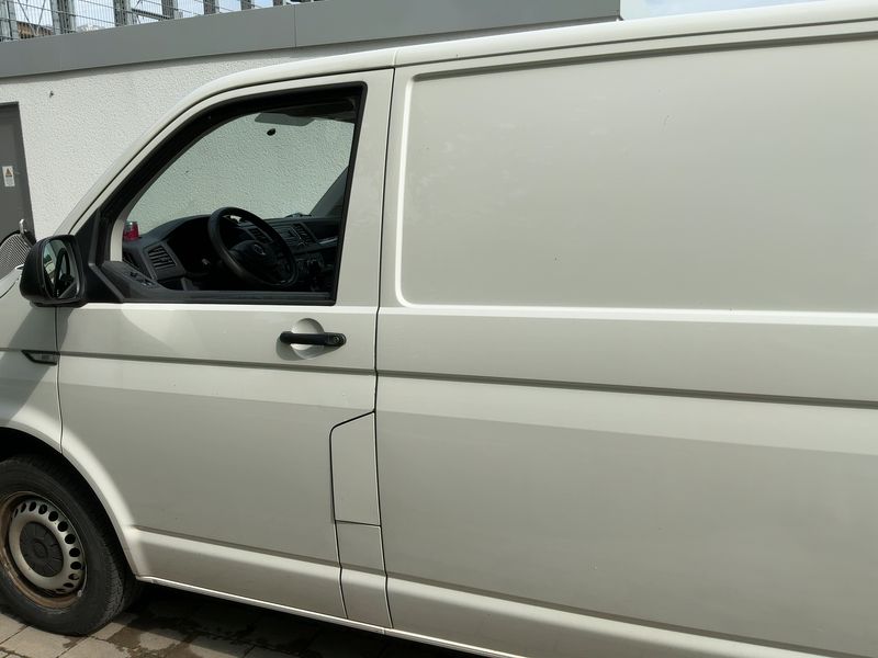 Volkswagen T6 Transporter 2.0 TDI Kasten EcoProfi lang 2017 – снимка 4