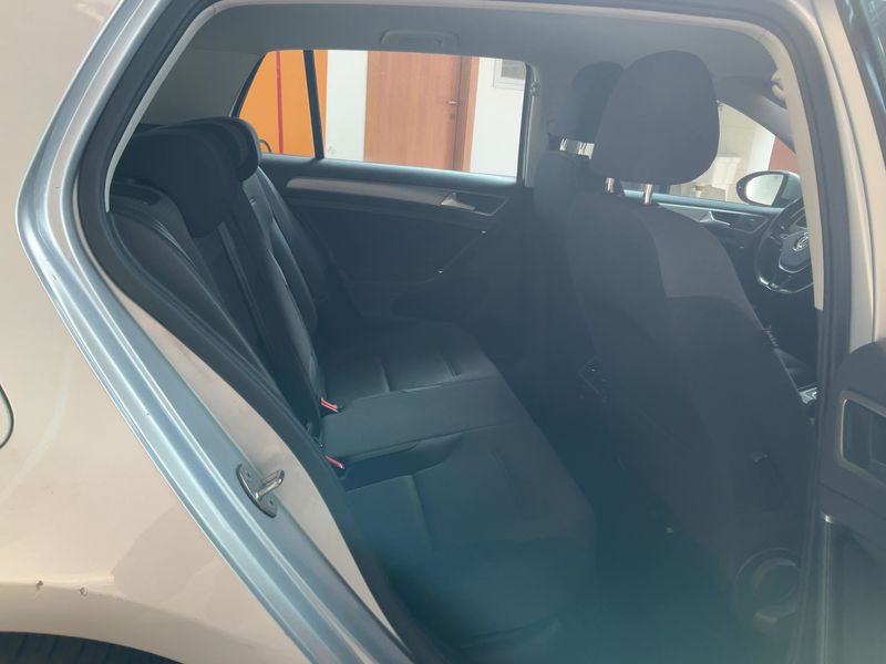 Volkswagen Golf VII 1.0 TSI Comfortline BlueMotion Tech — zdjęcie 14