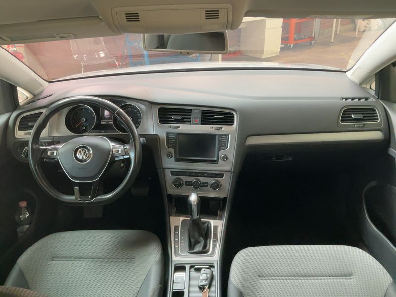 Volkswagen Golf VII 1.0 TSI Comfortline BlueMotion Tech — zdjęcie 12