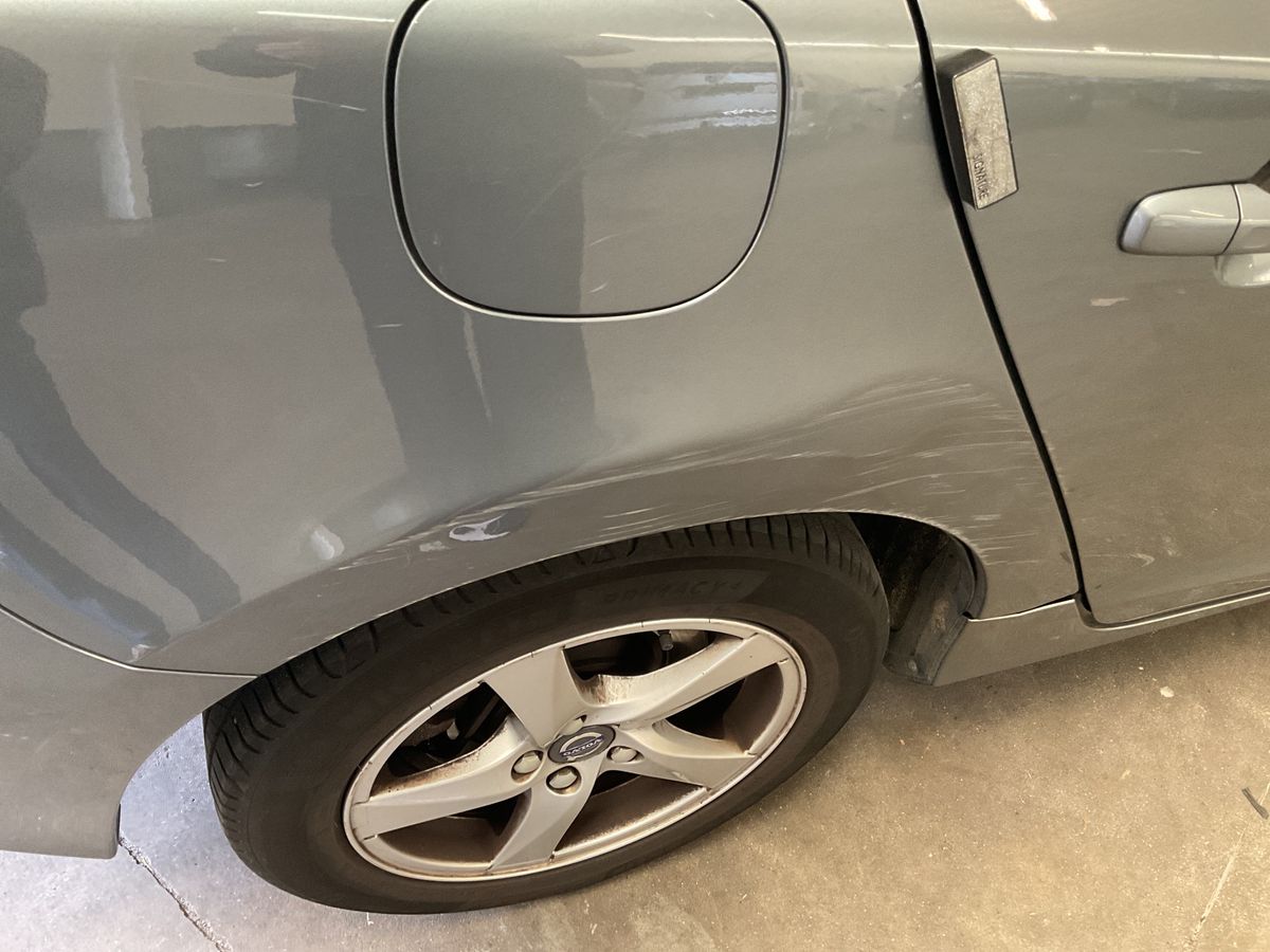 Volvo V60 2018 — photo 27