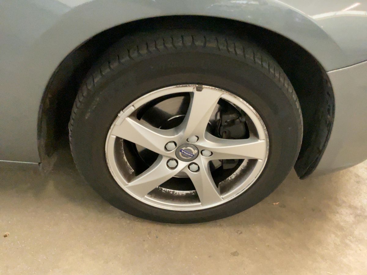 Volvo V60 2018 — photo 12