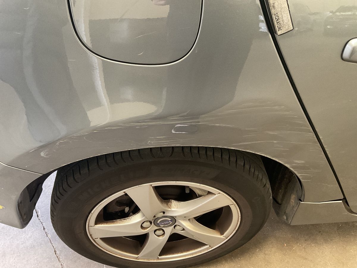 Volvo V60 2018 — photo 26