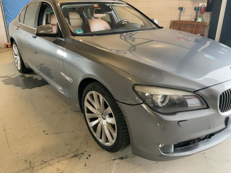 BMW 7er 740d — zdjęcie 8