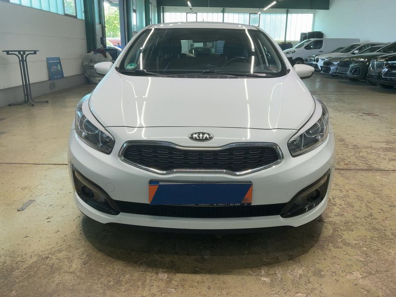 Kia cee'd 1.4 Edition 7 2017 – снимка 14