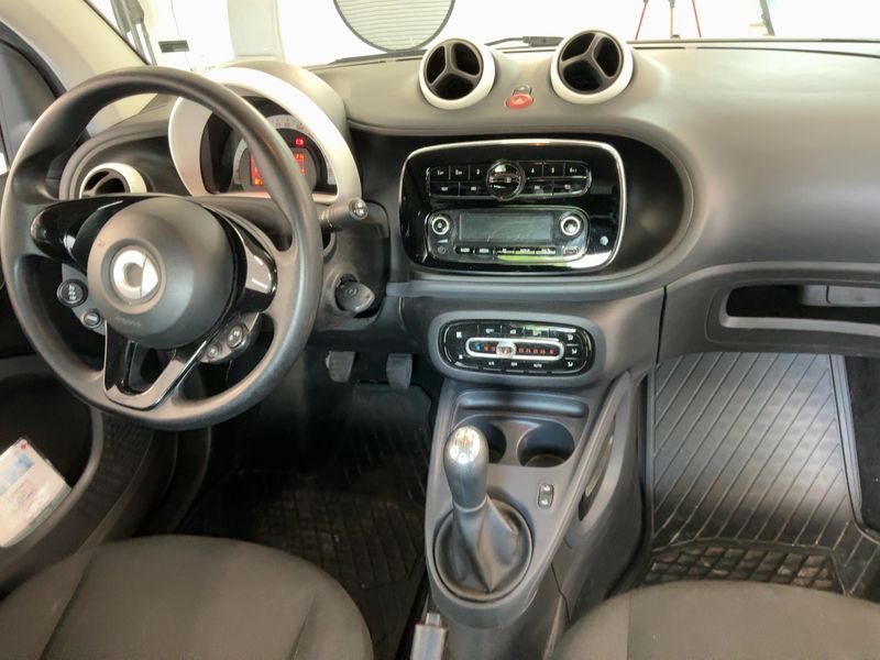 Smart fortwo 1.0 Basis Standard — zdjęcie 12