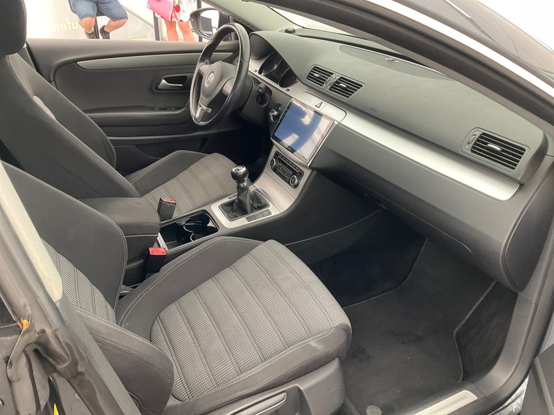 Volkswagen Passat CC 1.8 TSI — zdjęcie 3