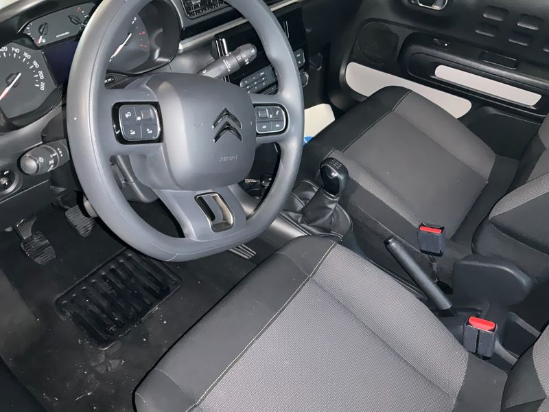 Citroen C3 1.2 PureTech Feel 2019 – снимка 17