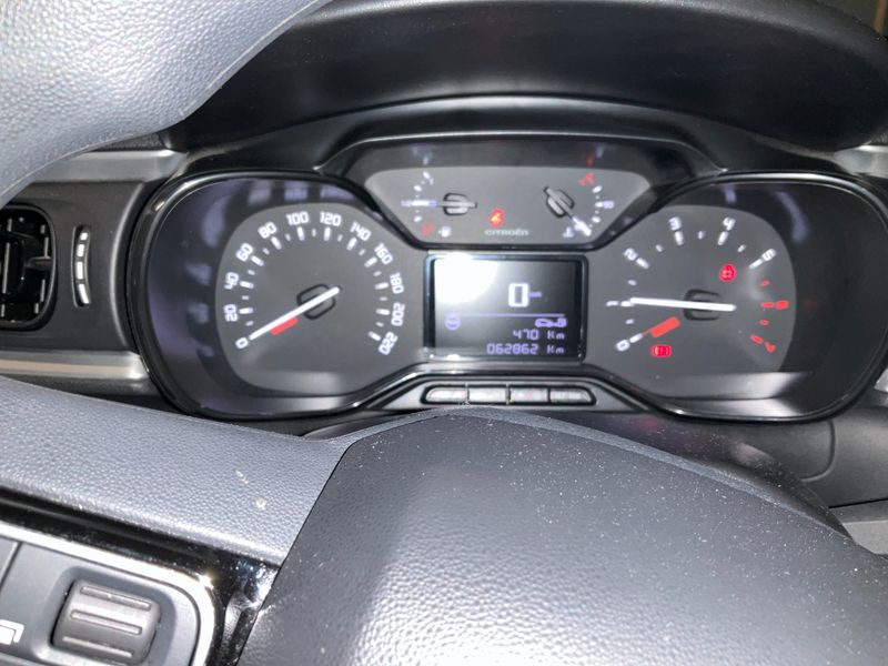 Citroen C3 1.2 PureTech Feel 2019 – снимка 18